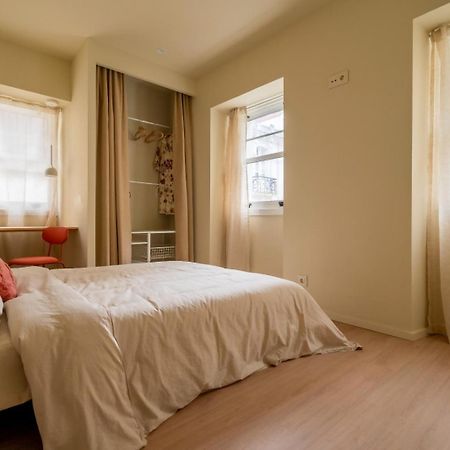 Mina Nai Apartment Ferrol Exteriör bild
